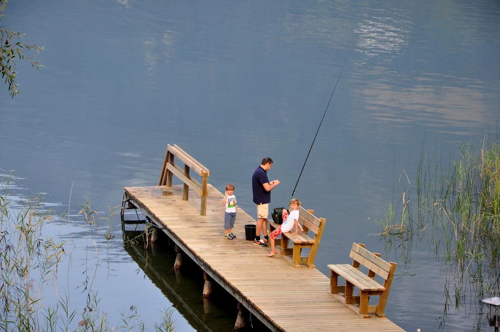 Seehaus Karantanien Am Ossiacher See מראה חיצוני תמונה